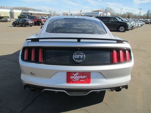 Used 2017 Ford Mustang GT Premium w/ Equipment Group 401A image 6