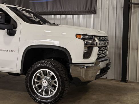 Used 2021 Chevrolet Silverado 2500 LT w/ All Star Edition AWD/4WD image 24