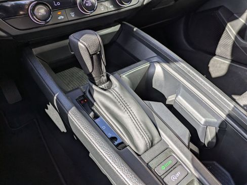 Used 2025 Honda Accord LX image 22