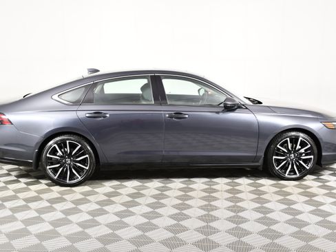 Certified 2025 Honda Accord Touring image 4
