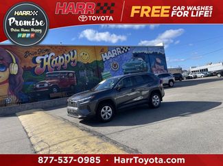 Used 2023 Toyota RAV4 LE video 1