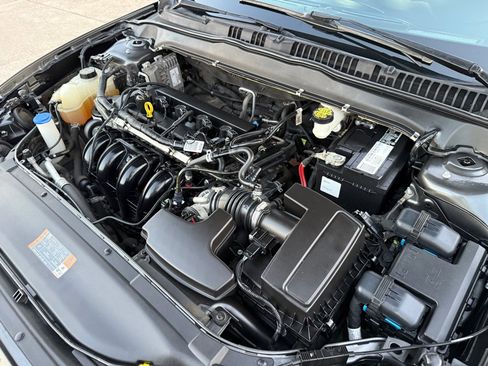 Used 2020 Ford Fusion S image 33