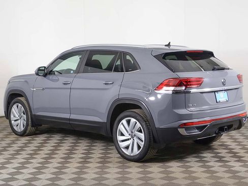 Used 2023 Volkswagen Atlas Cross Sport SE w/ Panoramic Sunroof Package image 9