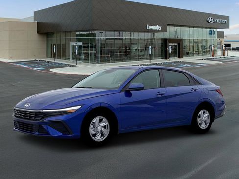 New 2026 Hyundai Elantra SE w/ Cargo Package image 2