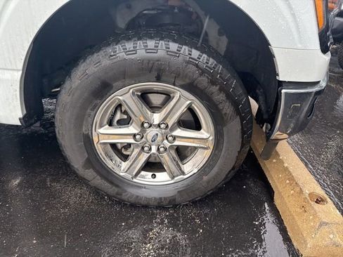 Used 2024 Ford F150 XLT w/ Mobile Office Package image 4