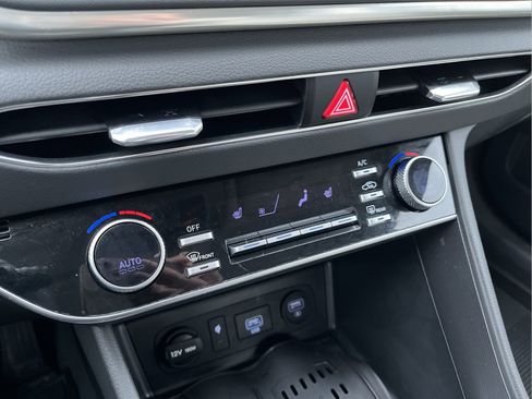 Used 2023 Hyundai Sonata SEL w/ Convenience Package image 19