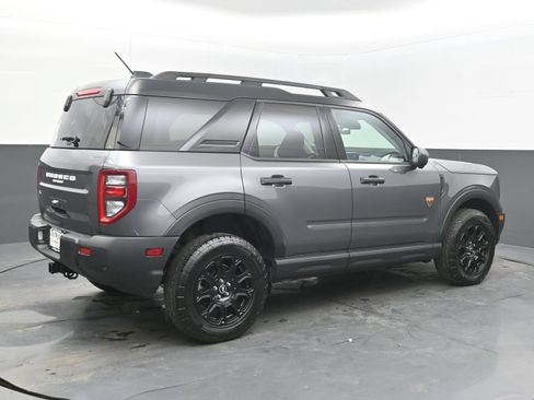 Used 2025 Ford Bronco Sport Badlands AWD/4WD image 9