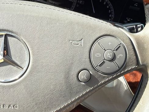 Used 2011 Mercedes-Benz S 550 image 8