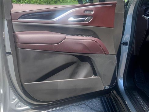 Certified 2024 Cadillac Escalade V AWD/4WD image 26