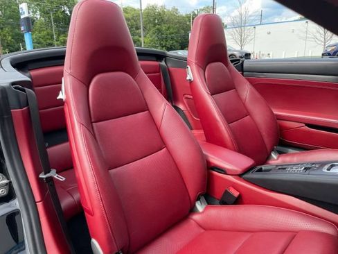 Used 2018 Porsche 911 Carrera 4 GTS AWD/4WD image 4
