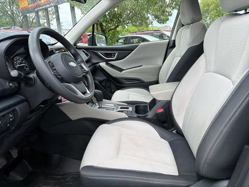 Certified 2024 Subaru Forester AWD/4WD image 19