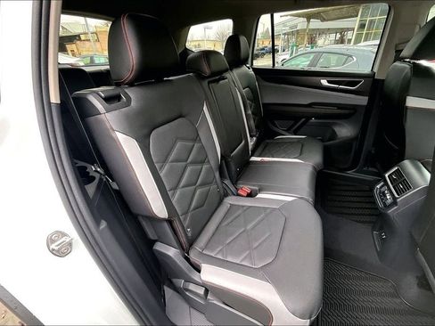 New 2026 Volkswagen Atlas Peak Edition image 20