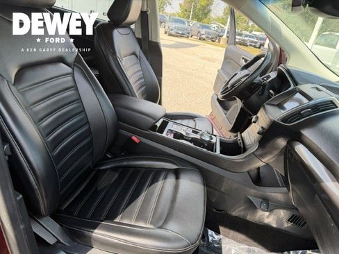 Used 2020 Ford Edge SEL AWD/4WD image 34