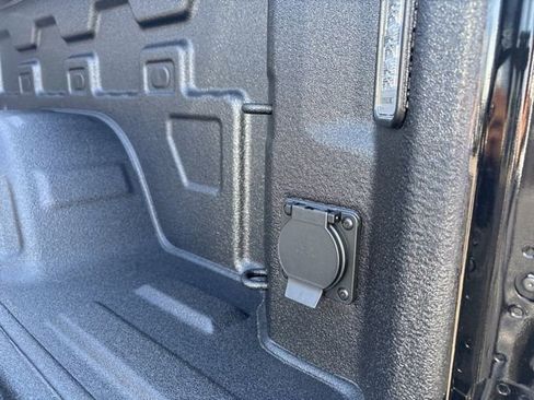 New 2026 GMC Sierra 1500 Denali Ultimate w/ LPO, Black Badging Package AWD/4WD image 47