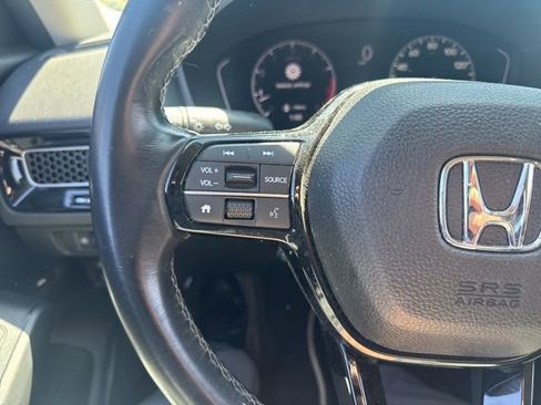 Used 2022 Honda Civic EX image 21