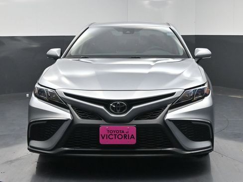 Used 2024 Toyota Camry SE FWD image 16