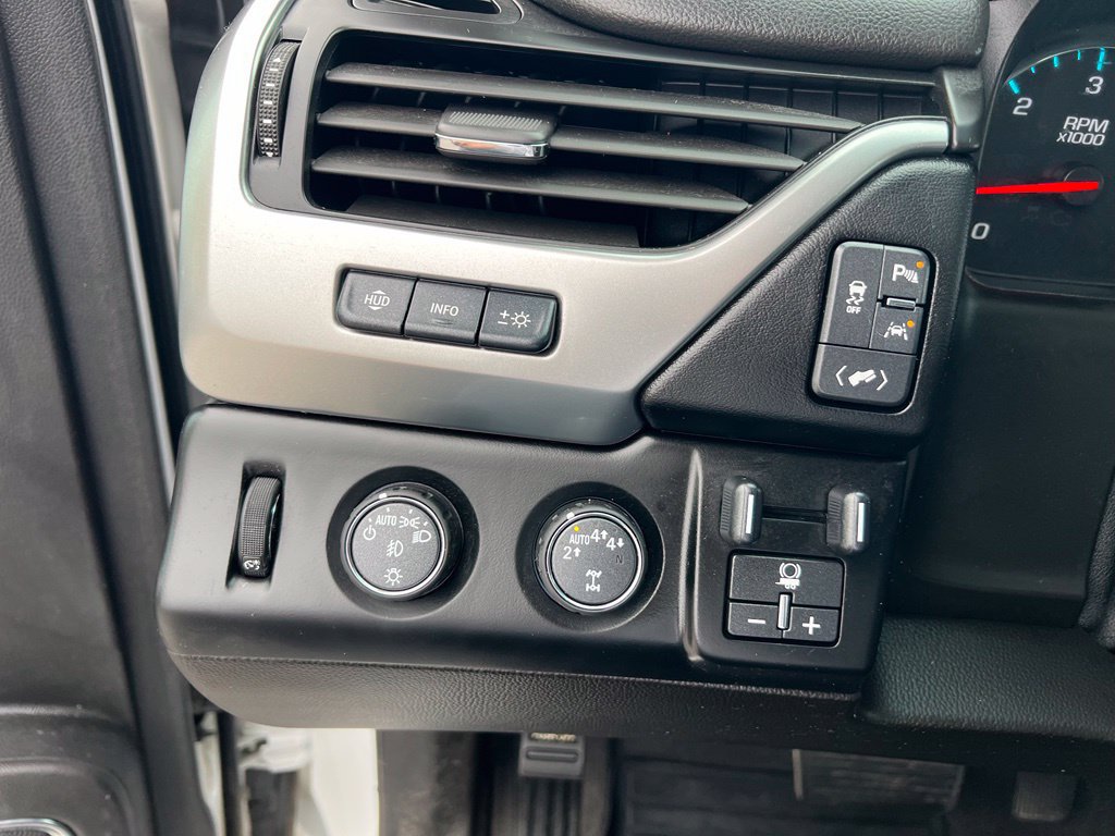 Used 2019 Chevrolet Tahoe Premier AWD/4WD image 46