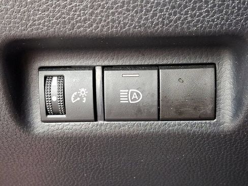 Used 2024 Toyota RAV4 LE AWD/4WD image 25