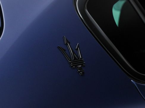 New 2025 Maserati Grecale Modena image 11