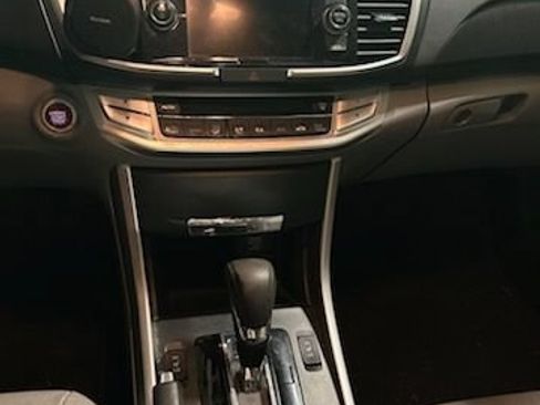 Used 2013 Honda Accord EX-L image 2