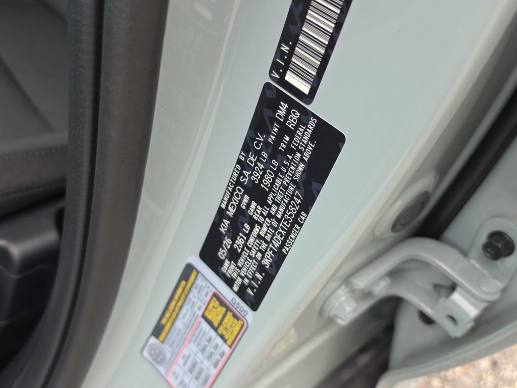 New 2026 Kia K4 FWD image 32