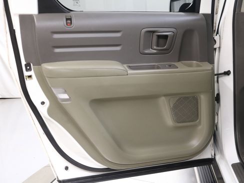 Used 2006 Honda Ridgeline RTL image 18