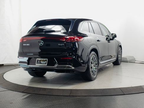 Used 2023 Mercedes-Benz EQS 580 4MATIC SUV image 37