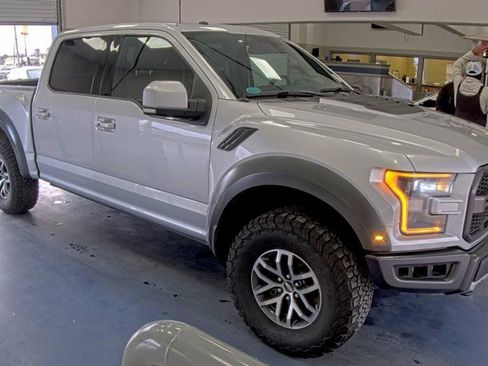 Used 2018 Ford F150 Raptor w/ Equipment Group 802A Luxury image 2