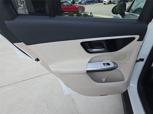 New 2026 Mercedes-Benz GLC 300 4MATIC image 14