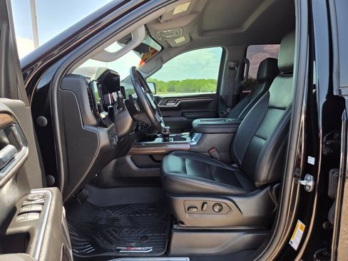 Used 2022 Chevrolet Silverado 1500 RST AWD/4WD image 16