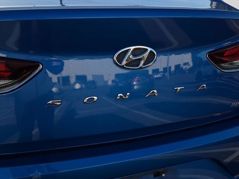 Used 2018 Hyundai Sonata Sport w/ Cargo Package image 4