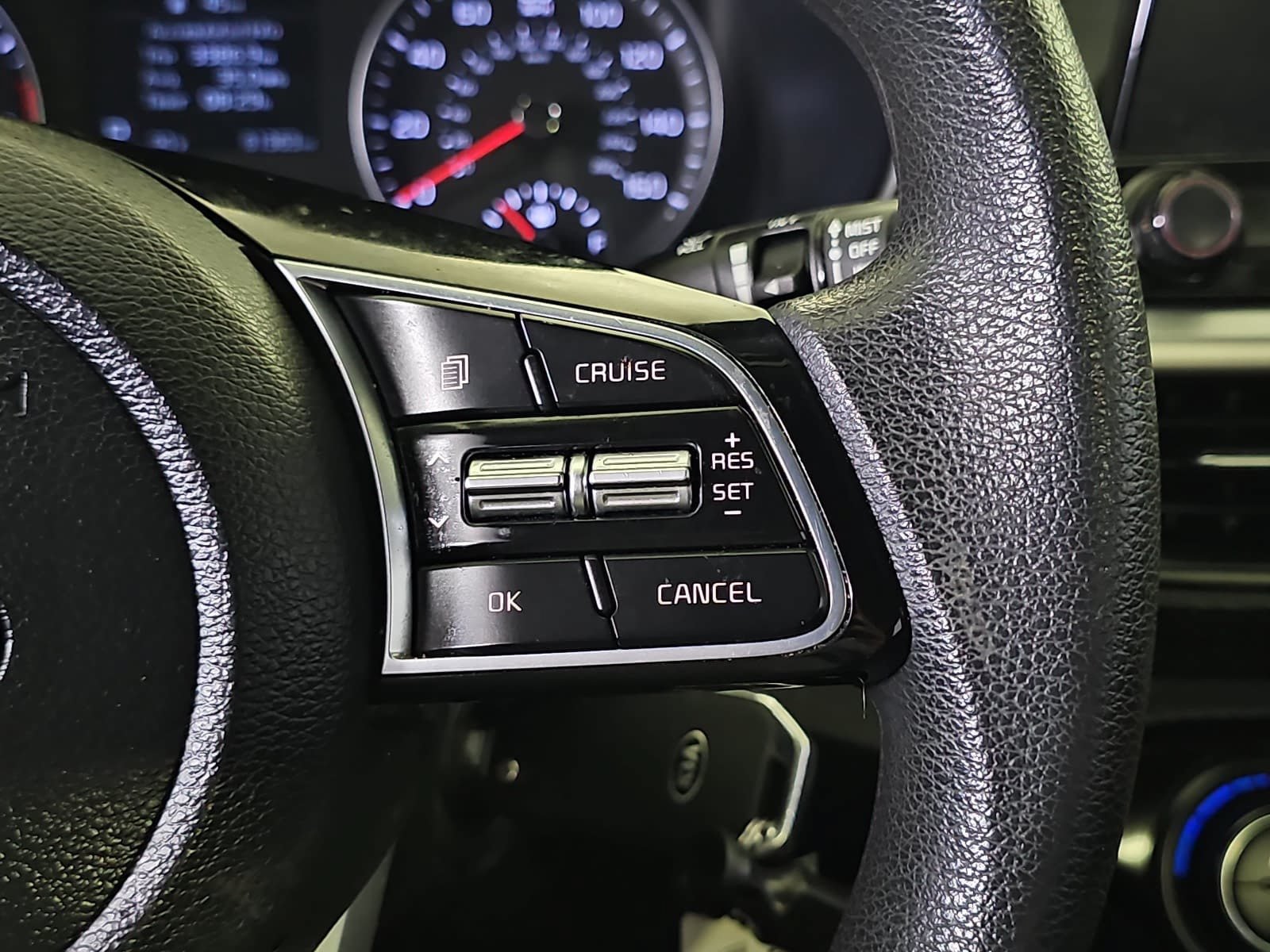 Used 2019 Kia Forte LXS FWD image 16