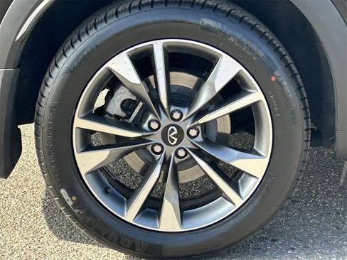 Certified 2023 INFINITI QX60 Luxe w/ Vision Package image 7