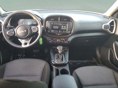 Certified 2024 Kia Soul LX w/ Option Group 015 FWD image 8