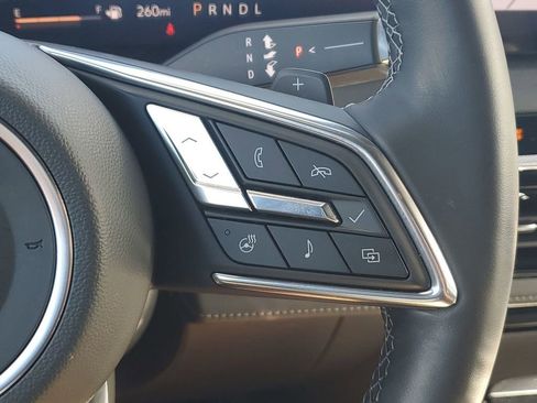 Used 2025 Buick Enclave Preferred image 36