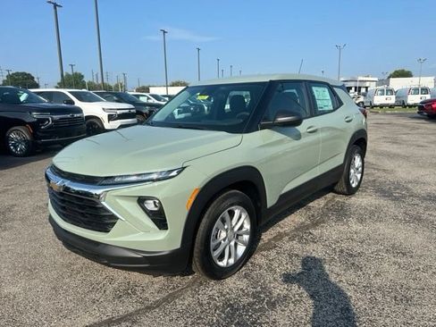 New 2026 Chevrolet TrailBlazer LS FWD image 7
