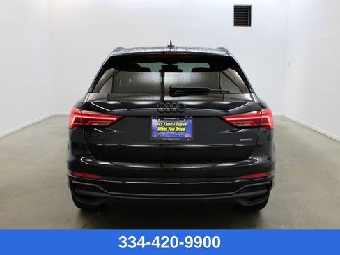 New 2025 Audi Q3 2.0T Premium image 4