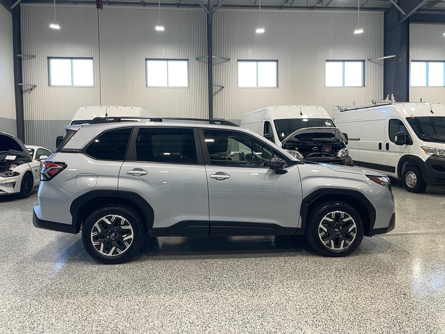 Used 2025 Subaru Forester Premium AWD/4WD image 4