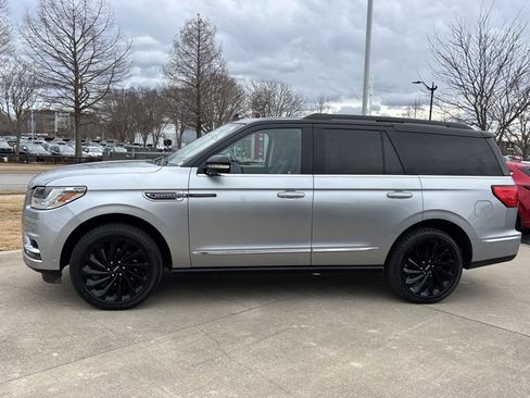 Used 2021 Lincoln Navigator Black Label w/ Special Edition Package image 10