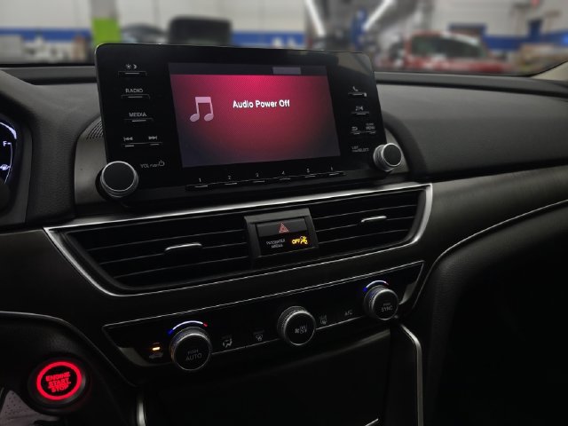 Used 2018 Honda Accord LX image 26