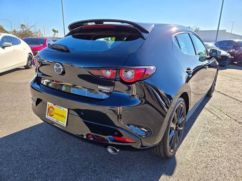 New 2026 MAZDA MAZDA3 Hatchback w/Premium Plus Pkg AWD/4WD image 6