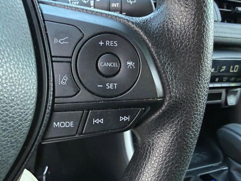 Used 2024 Toyota RAV4 XLE image 18