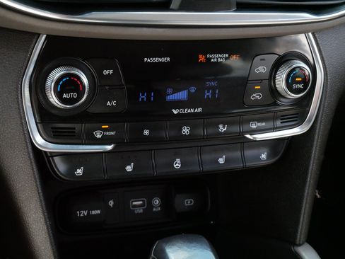 Used 2019 Hyundai Santa Fe AWD image 23