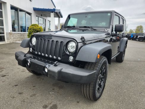 Used 2018 Jeep Wrangler Unlimited Sport AWD/4WD image 4