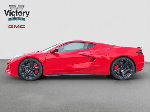 Used 2024 Chevrolet Corvette E-Ray w/ ZER Performance Package AWD/4WD image 6