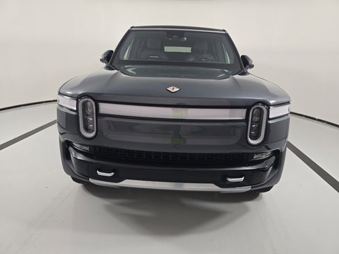 Used 2023 Rivian R1S Launch Edition AWD/4WD image 8