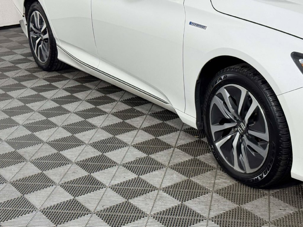 Used 2021 Honda Accord EX-L image 12