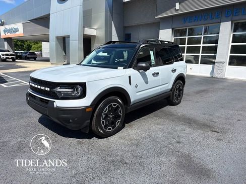 New 2026 Ford Bronco Sport Outer Banks w/ Outer Banks Tech Package+ AWD/4WD image 3