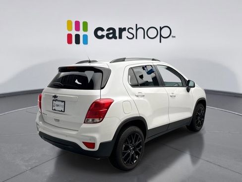 Used 2022 Chevrolet Trax LT w/ Driver Confidence Package image 5