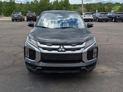 Used 2024 Mitsubishi Outlander Sport SE AWD/4WD image 3